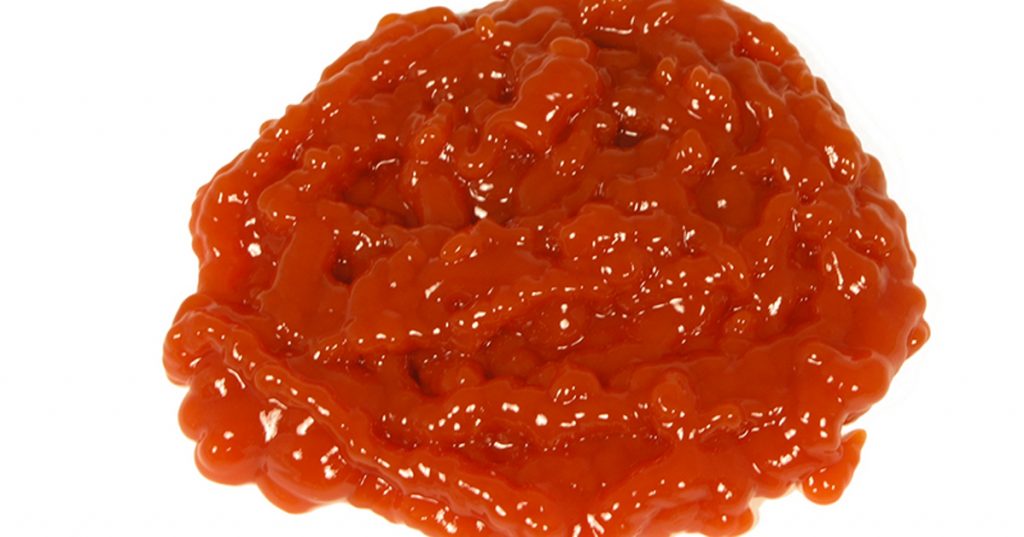 Los expertos advierten: este popular ketchup está relacionado con problemas en el hígado, páncreas, sistema inmunológico y cerebro